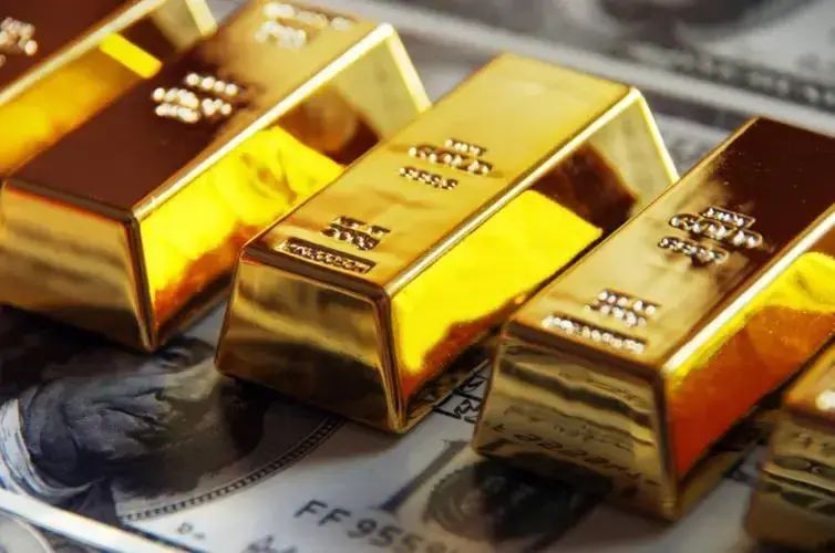 国内外黄金期货价格差异研究(强势美元影响下的黄金价格变动:人民币计价的黄金期货价格创新高)(图1) 国内外黄金期货价格差异研究(强势美元影响下的黄金价格变动:人民币计价的黄金期货价格创新高)(图1)