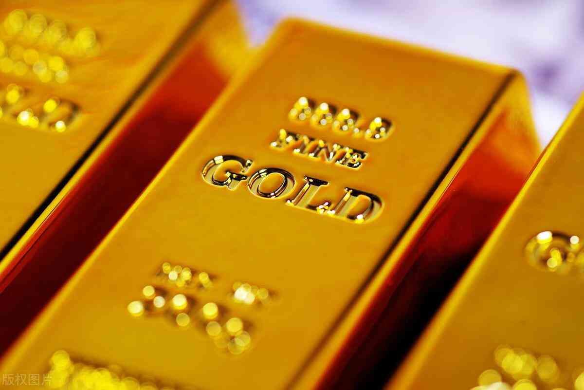 黄金投资是买银行的还是金店的(你还把买黄金首饰当作投资?先看这3种黄金投资方式,再买也不迟)(图4) 黄金投资是买银行的还是金店的(你还把买黄金首饰当作投资?先看这3种黄金投资方式,再买也不迟)(图4)