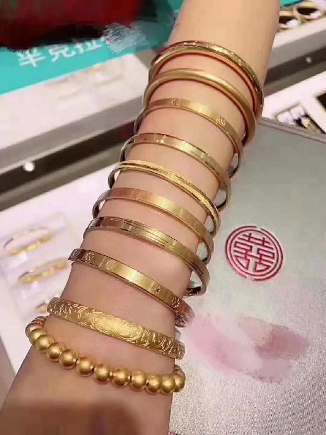 黄金在国际货币体系中的地位(黄金是真的奇葩了,一点不给美元面子!央妈还会继续买买买??)(图4) 黄金在国际货币体系中的地位(黄金是真的奇葩了,一点不给美元面子!央妈还会继续买买买??)(图4)