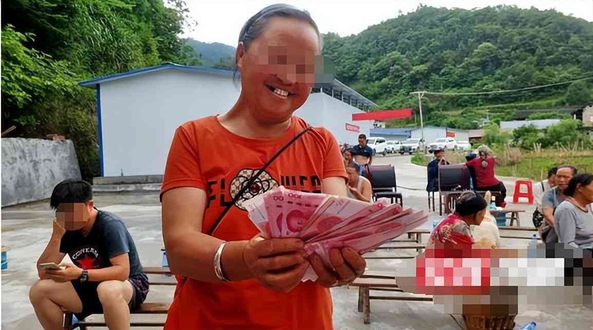 银行贷款利率2024年利率是多少呢(2024年5月,银行贷款利率表来了:30万贷款20年,你得还多少利息)(图8) 银行贷款利率2024年利率是多少呢(2024年5月,银行贷款利率表来了:30万贷款20年,你得还多少利息)(图8)