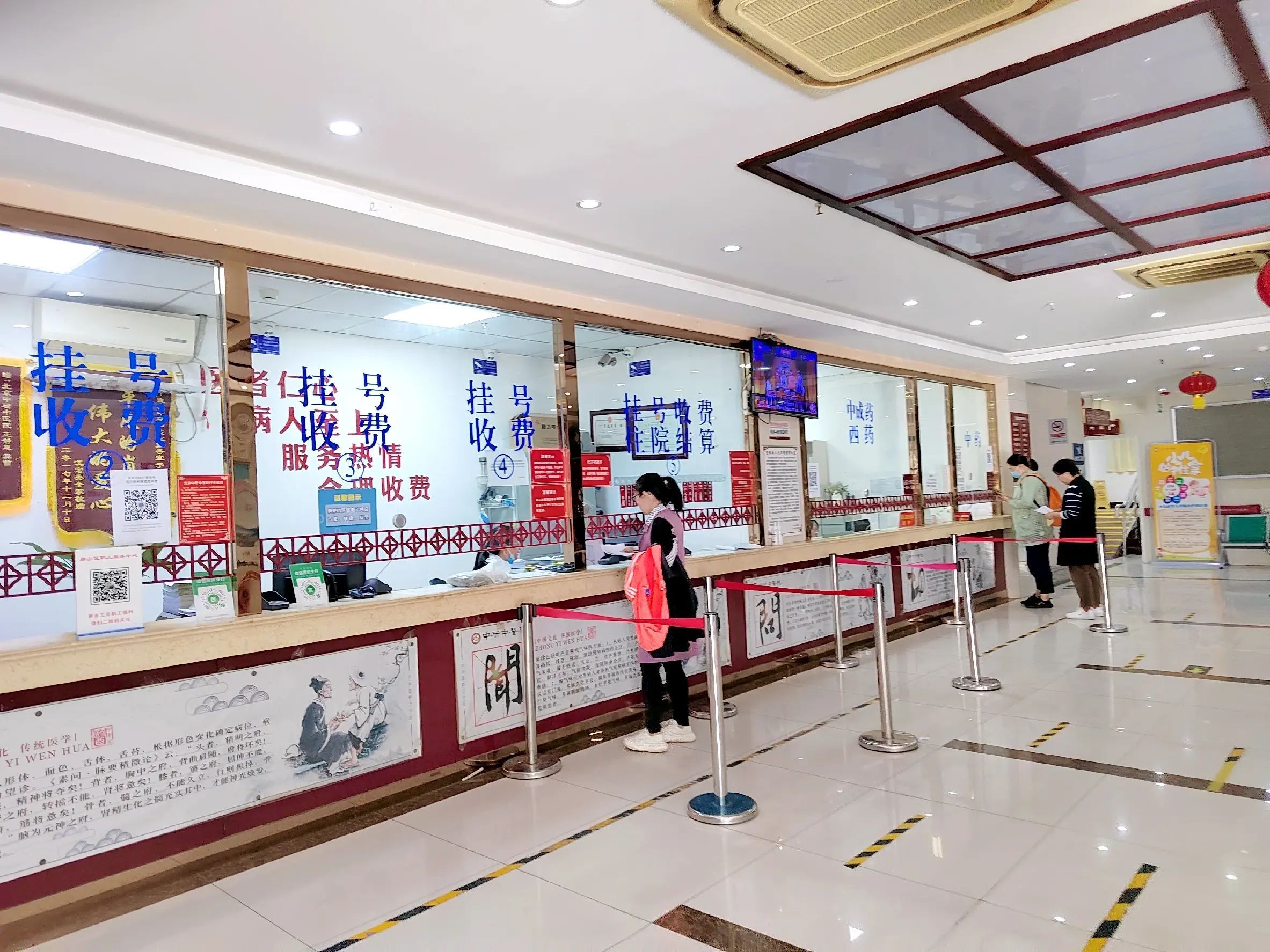 银行卡不见了怎么挂失银行卡(今天太郁闷了,银行卡丢了,怎么办)(图2) 银行卡不见了怎么挂失银行卡(今天太郁闷了,银行卡丢了,怎么办)(图2)