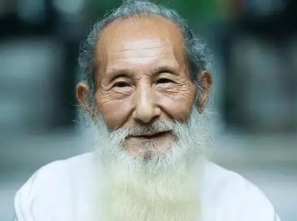 走投无路了怎么办(爷爷说:走投无路时,记住4句话,必有翻身之日)(图5) 走投无路了怎么办(爷爷说:走投无路时,记住4句话,必有翻身之日)(图5)