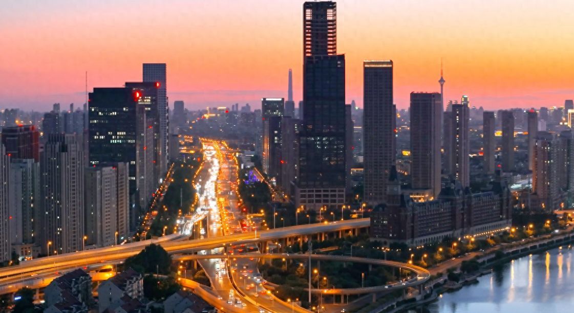 2024年最新百强城市排行榜出炉:广州第4,重庆第10,天津第11(图1) 2024年最新百强城市排行榜出炉:广州第4,重庆第10,天津第11(图1)