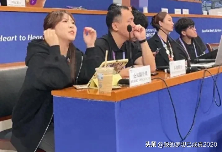 奢香夫人为什么又火了(最近,《奢香夫人》和《再度重相逢》火得一塌糊涂,这是咋回事)(图1) 奢香夫人为什么又火了(最近,《奢香夫人》和《再度重相逢》火得一塌糊涂,这是咋回事)(图1)