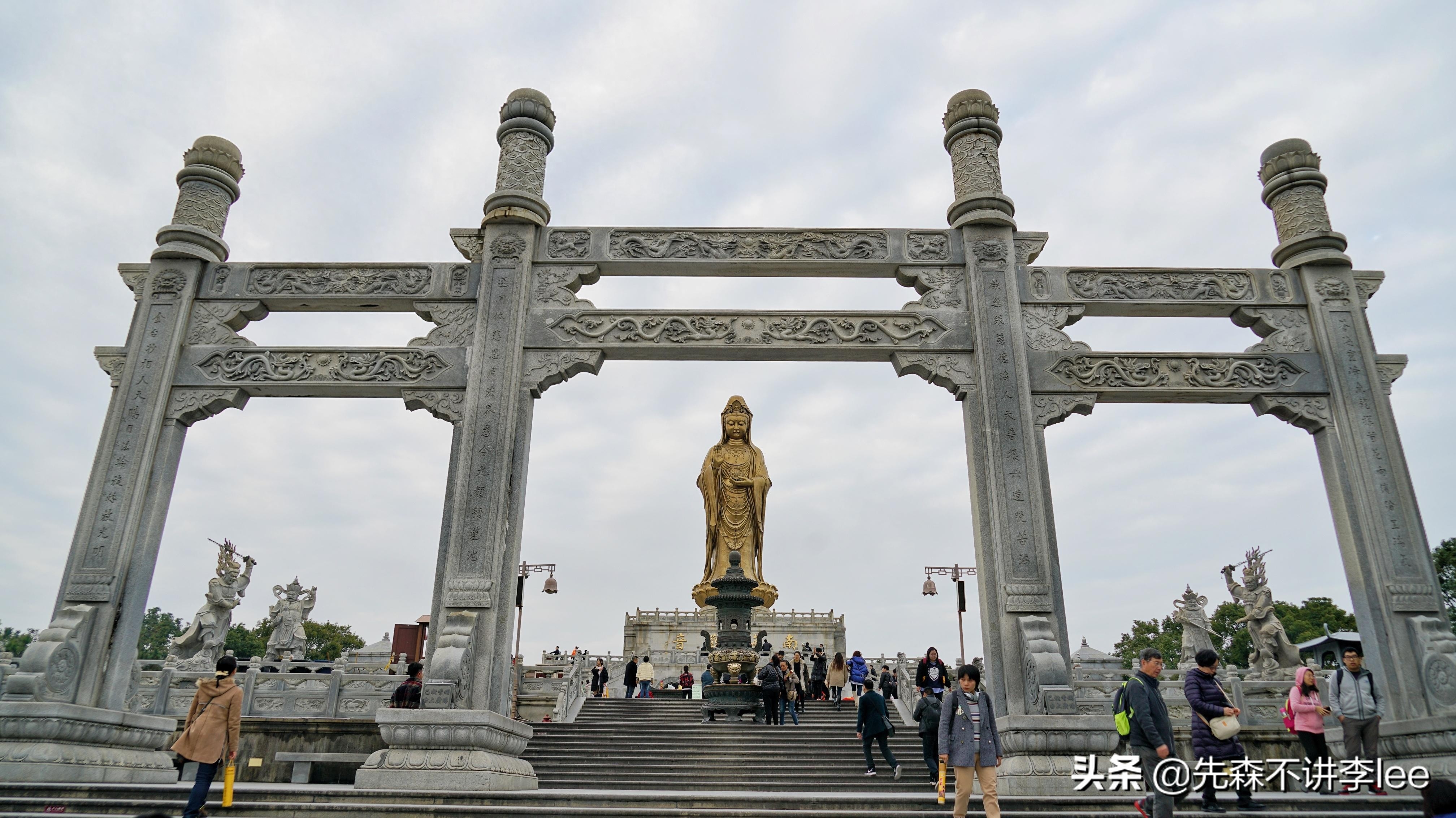 南海观音在哪个地方(普陀山明明在浙江东海,为何称菩萨为南海观音?外地游客都糊涂了)(图1) 南海观音在哪个地方(普陀山明明在浙江东海,为何称菩萨为南海观音?外地游客都糊涂了)(图1)