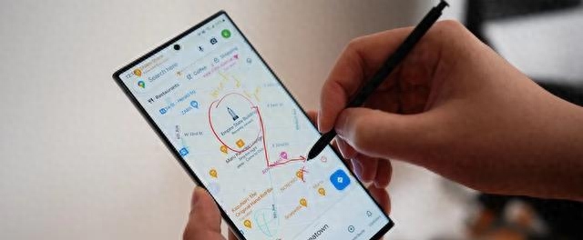 最新款手机排行榜2023(2023年“最佳手机排行”:榜一无疑问,仅1款国产机上榜)(图3) 最新款手机排行榜2023(2023年“最佳手机排行”:榜一无疑问,仅1款国产机上榜)(图3)