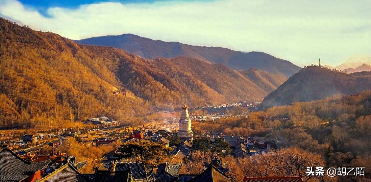 中国的四大名山(中国最著名的4大佛教名山,看看你去过几个)(图3) 中国的四大名山(中国最著名的4大佛教名山,看看你去过几个)(图3)