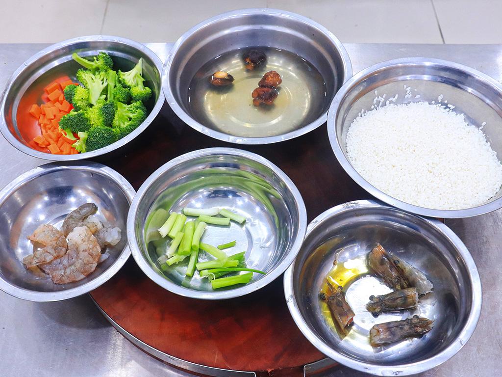 早餐食谱简单快速做法(早餐别总吃包子了,教你5种快手早餐做法,8分钟出锅简单又营养)(图17) 早餐食谱简单快速做法(早餐别总吃包子了,教你5种快手早餐做法,8分钟出锅简单又营养)(图17)