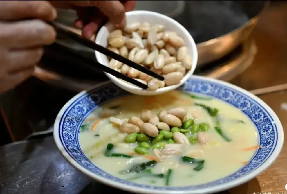 洛阳美食攻略推荐(洛阳旅游攻略:揭秘当地人的私藏美食)(图4) 洛阳美食攻略推荐(洛阳旅游攻略:揭秘当地人的私藏美食)(图4)