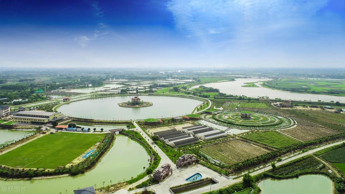 惠州市龙门县(惠州市城市排名:博罗县一马当先,惠东县第二,龙门县遗憾垫底)(图2) 惠州市龙门县(惠州市城市排名:博罗县一马当先,惠东县第二,龙门县遗憾垫底)(图2)