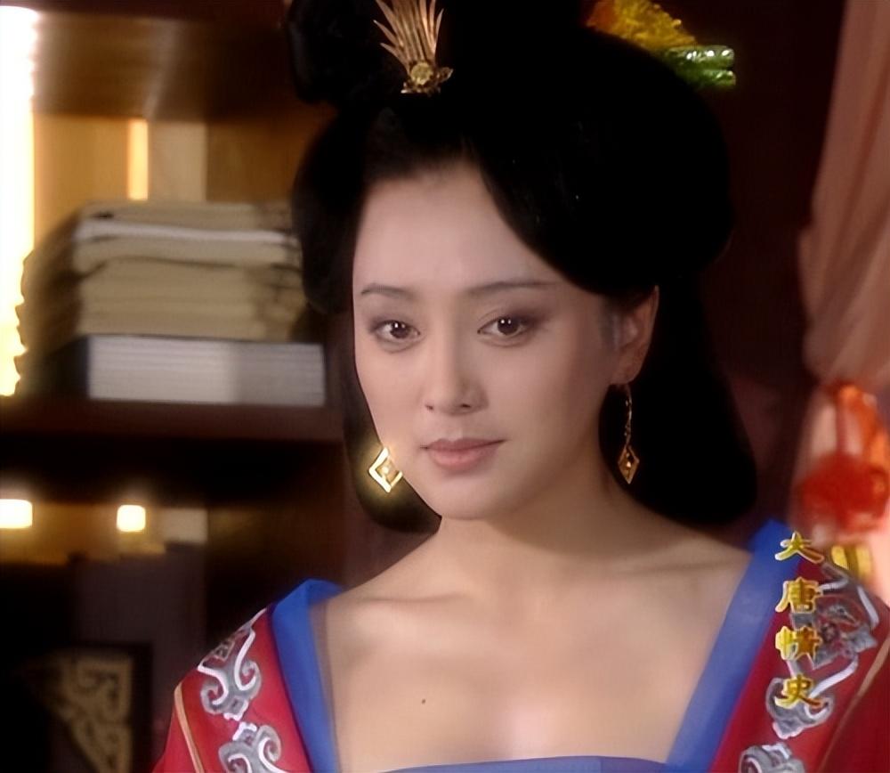 秦岚个人资料(秦岚:44岁还未婚,魏大勋是她的归宿吗)(图13) 秦岚个人资料(秦岚:44岁还未婚,魏大勋是她的归宿吗)(图13)