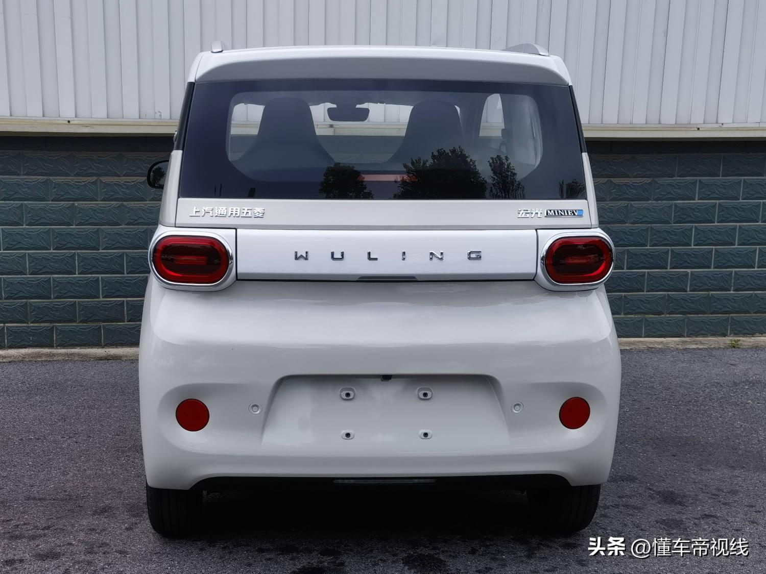 五菱宏光迷你mini版电动车(新车 | 现款4.38万起,新款宏光MINIEV马卡龙实车曝光,灯组更圆润)(图2) 五菱宏光迷你mini版电动车(新车 | 现款4.38万起,新款宏光MINIEV马卡龙实车曝光,灯组更圆润)(图2)