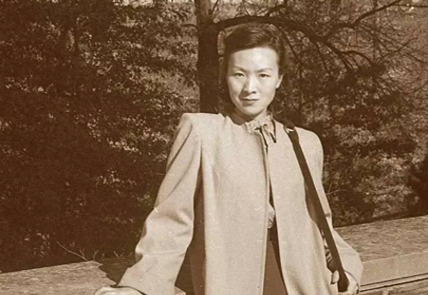 中国最美的女人(她是“中国最美女人”,嫁的丈夫抵10个师,死后名字被行星命名!)(图6) 中国最美的女人(她是“中国最美女人”,嫁的丈夫抵10个师,死后名字被行星命名!)(图6)