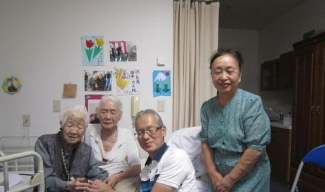 世界上最长寿的人(世界最长寿者田中力子:118岁的她曾两度患癌,自言有三大秘诀)(图12) 世界上最长寿的人(世界最长寿者田中力子:118岁的她曾两度患癌,自言有三大秘诀)(图12)