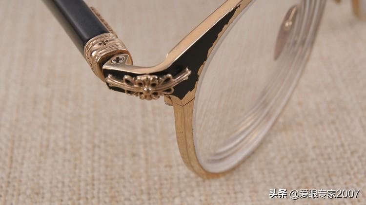 克罗心是什么材质(克罗心眼镜包金电镀工艺介绍,克罗心眼镜价格为什么贵)(图7) 克罗心是什么材质(克罗心眼镜包金电镀工艺介绍,克罗心眼镜价格为什么贵)(图7)