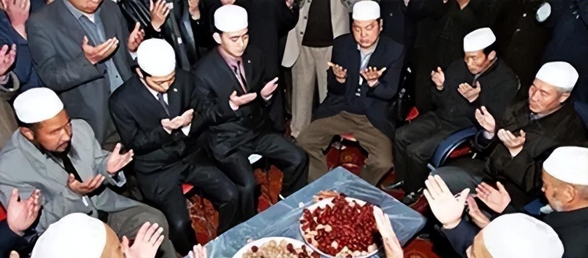 回族不吃猪肉的原因(揭秘!回民不吃猪肉的真实原因,原来我们都被骗了很多年!)(图3) 回族不吃猪肉的原因(揭秘!回民不吃猪肉的真实原因,原来我们都被骗了很多年!)(图3)