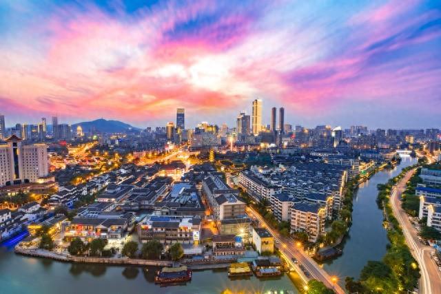 副省级市是什么意思啊(中国城市等级全揭秘:直辖市、副省级城市是怎样独具魅力的)(图1) 副省级市是什么意思啊(中国城市等级全揭秘:直辖市、副省级城市是怎样独具魅力的)(图1)