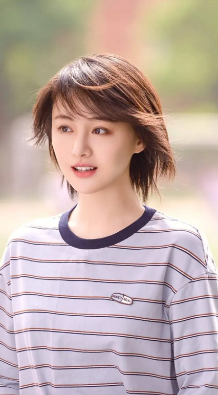 郑爽为什么被封杀(红极一时到全网封杀,郑爽是怎么从清纯少女走向深渊的)(图3) 郑爽为什么被封杀(红极一时到全网封杀,郑爽是怎么从清纯少女走向深渊的)(图3)