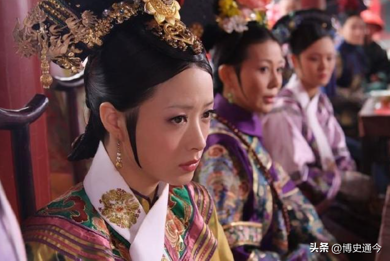 年贵妃真实历史简介(年妃:嫁给雍正15年,连生4孩,年羹尧之妹,是雍正最爱的女人)(图8) 年贵妃真实历史简介(年妃:嫁给雍正15年,连生4孩,年羹尧之妹,是雍正最爱的女人)(图8)