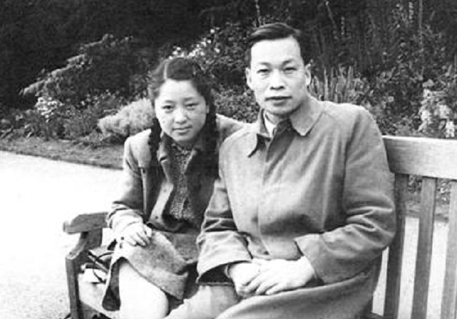 中国核弹之父指的是谁(原名很正式,同学给起个外号,外号后来举世闻名,是我国核弹之父)(图4) 中国核弹之父指的是谁(原名很正式,同学给起个外号,外号后来举世闻名,是我国核弹之父)(图4)