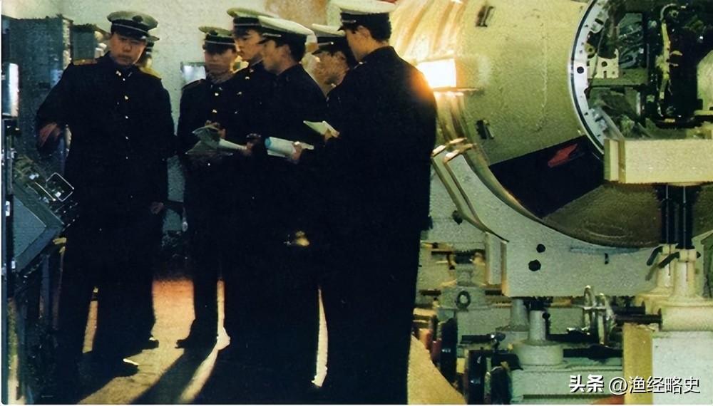 中国导弹泄密案件(1998年导弹机密被泄露,凶手竟因一张百元美钞浮出水面)(图9) 中国导弹泄密案件(1998年导弹机密被泄露,凶手竟因一张百元美钞浮出水面)(图9)