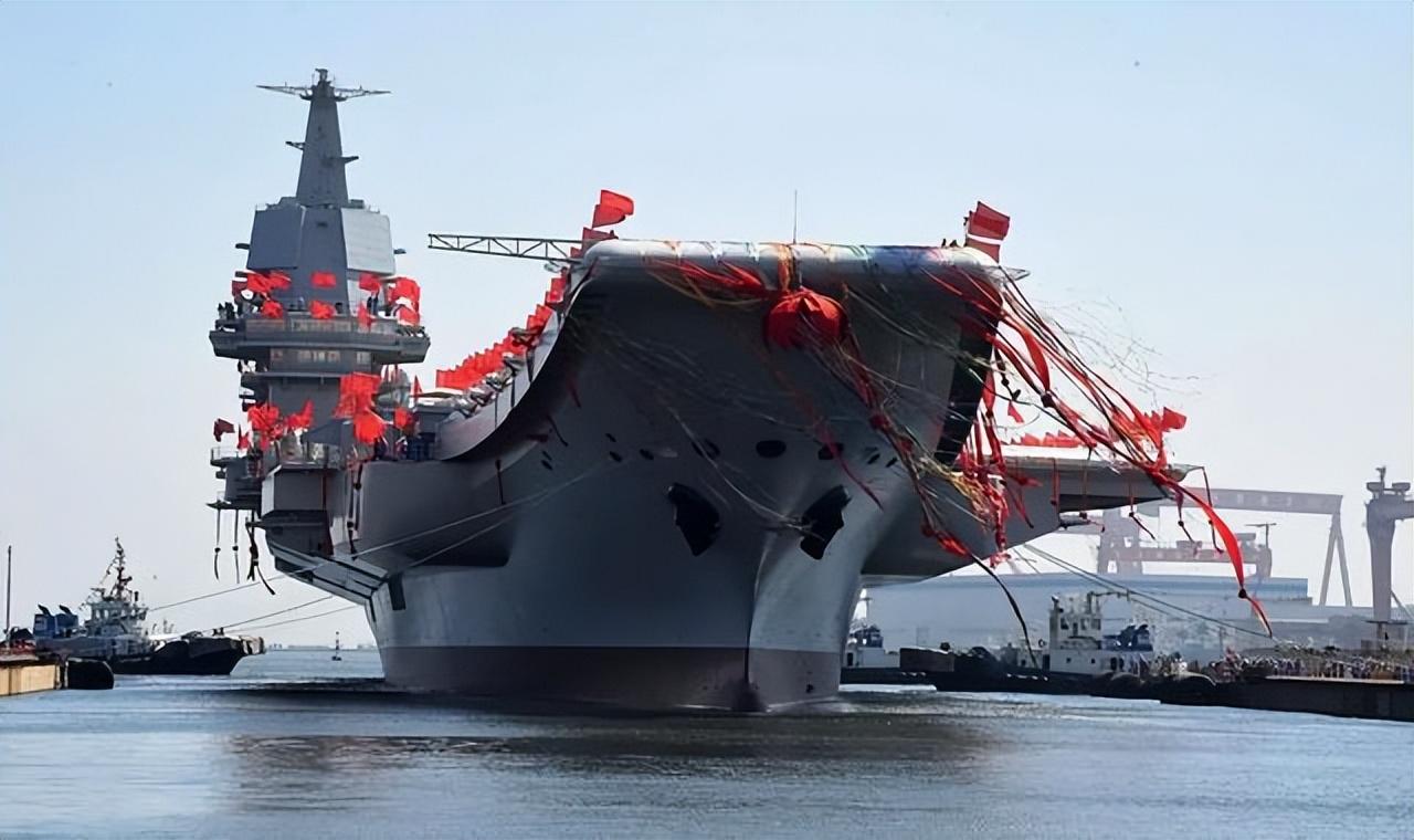 中国海军实力(10年后的中国海军什么样,短板全部补齐,舰队规模将创历史纪录)(图3) 中国海军实力(10年后的中国海军什么样,短板全部补齐,舰队规模将创历史纪录)(图3)