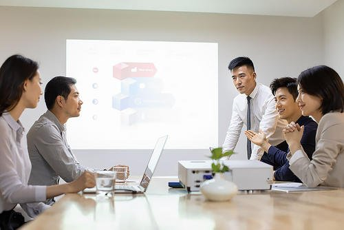 务虚会是什么意思(华为的“务虚会”,华为教你来开会!)(图1) 务虚会是什么意思(华为的“务虚会”,华为教你来开会!)(图1)