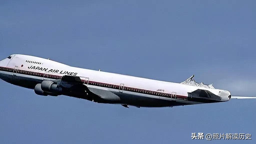 日航123空难的直接原因(1985年,日本大阪发生重大空难事故,罪魁祸首居然是一排铆钉)(图4) 日航123空难的直接原因(1985年,日本大阪发生重大空难事故,罪魁祸首居然是一排铆钉)(图4)
