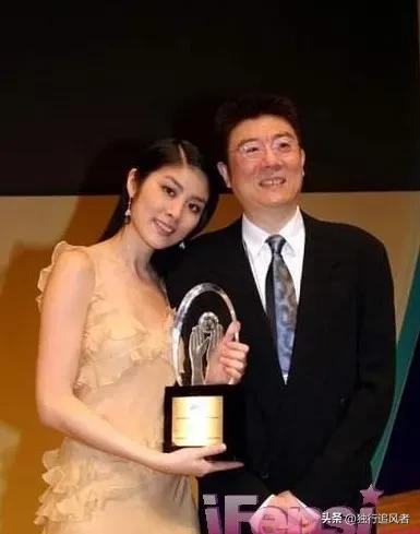 中国巨力集团执行总裁(投胎也是门技术活:盘点演艺圈中拥有显赫家世和背景的十二位明星)(图12) 中国巨力集团执行总裁(投胎也是门技术活:盘点演艺圈中拥有显赫家世和背景的十二位明星)(图12)
