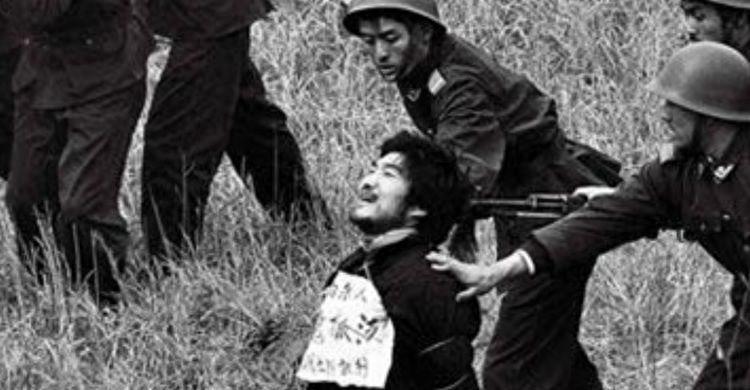 西安黑社会老大排名(中国四大黑社会头目,你知道是哪几个?乔四都只是垫底!)(图1) 西安黑社会老大排名(中国四大黑社会头目,你知道是哪几个?乔四都只是垫底!)(图1)