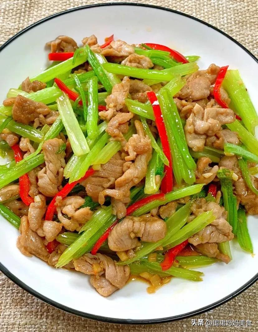 怎样储存芹菜(担心静默囤蔬菜,芹菜像我这样保存,3个月都不会坏,吃着也方便)(图13) 怎样储存芹菜(担心静默囤蔬菜,芹菜像我这样保存,3个月都不会坏,吃着也方便)(图13)