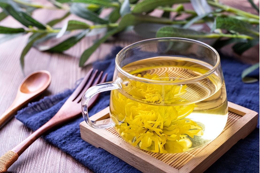 喝含有维生素c的水有什么好处(“毒五月”流汗多消耗大,5款“维C”茶换着喝,补水消暑好处多)(图11) 喝含有维生素c的水有什么好处(“毒五月”流汗多消耗大,5款“维C”茶换着喝,补水消暑好处多)(图11)