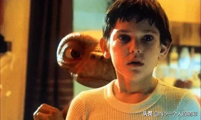 外星人为什么叫et(一起和孩子来看《E.T.外星人》这部电影吧 学会怎么交朋友)(图3) 外星人为什么叫et(一起和孩子来看《E.T.外星人》这部电影吧 学会怎么交朋友)(图3)
