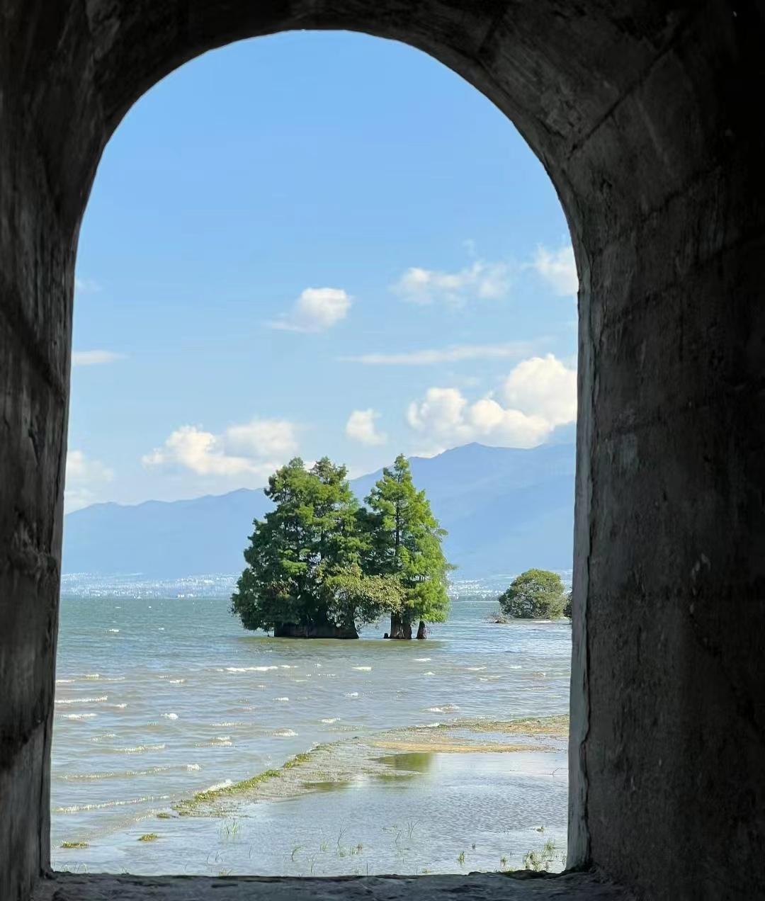 大理古城游玩攻略必去(去大理旅游怎么玩,交通住宿景点全包含,看这篇攻略就够了)(图15) 大理古城游玩攻略必去(去大理旅游怎么玩,交通住宿景点全包含,看这篇攻略就够了)(图15)