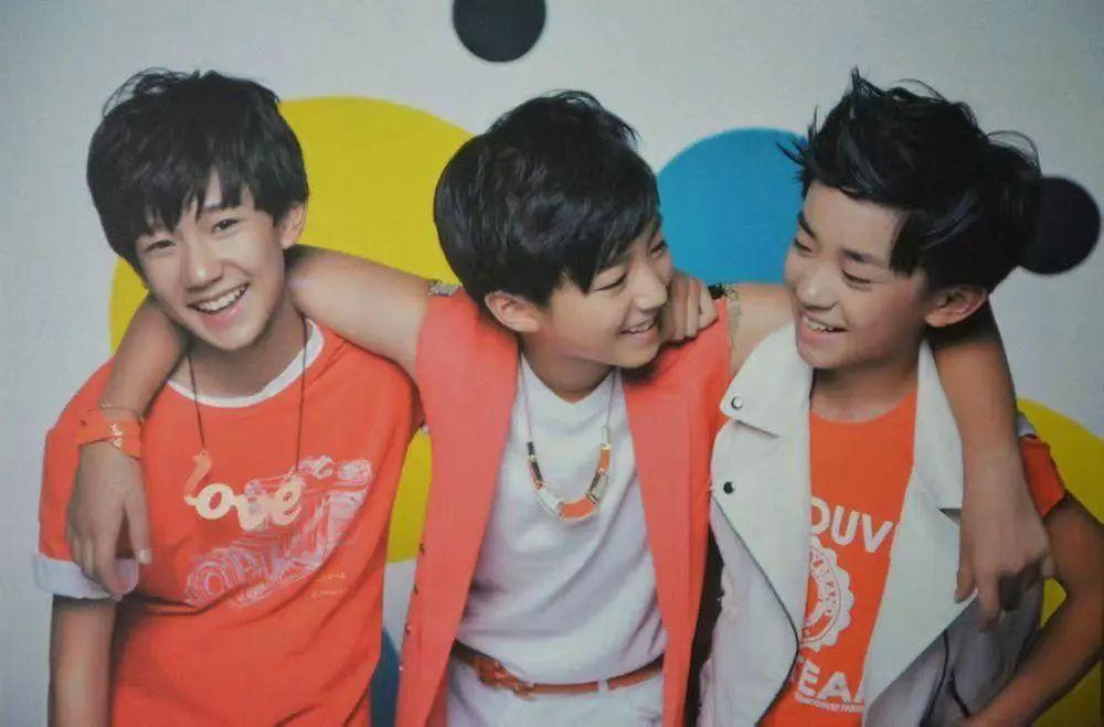 TFBOYS解散了吗(网传TFBOYS十周年演唱会后解散,回顾十年有许多遗憾与矛盾)(图8) TFBOYS解散了吗(网传TFBOYS十周年演唱会后解散,回顾十年有许多遗憾与矛盾)(图8)