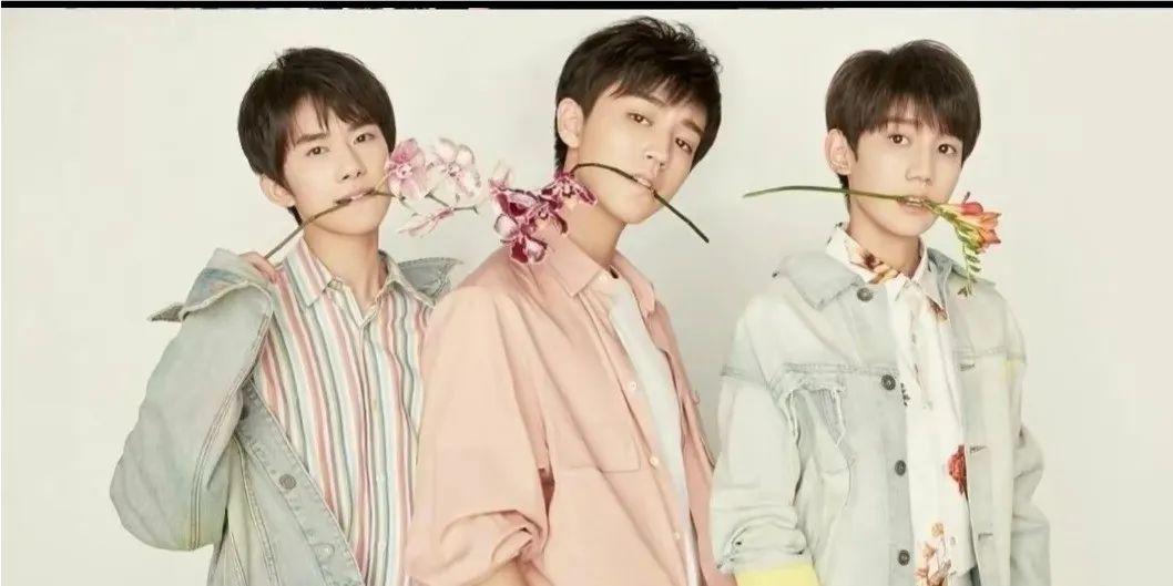 TFBOYS解散了吗(网传TFBOYS十周年演唱会后解散,回顾十年有许多遗憾与矛盾)(图7) TFBOYS解散了吗(网传TFBOYS十周年演唱会后解散,回顾十年有许多遗憾与矛盾)(图7)