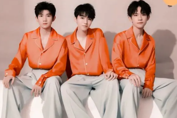 TFBOYS解散了吗(网传TFBOYS十周年演唱会后解散,回顾十年有许多遗憾与矛盾)(图13) TFBOYS解散了吗(网传TFBOYS十周年演唱会后解散,回顾十年有许多遗憾与矛盾)(图13)