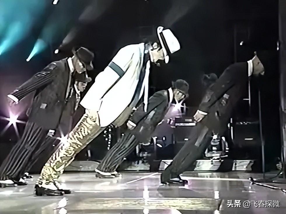 太空步是谁发明出来的 (杰克逊为何能成为不朽?仅仅是因为发明了太空步和45°站立吗)(图11) 太空步是谁发明出来的 (杰克逊为何能成为不朽?仅仅是因为发明了太空步和45°站立吗)(图11)