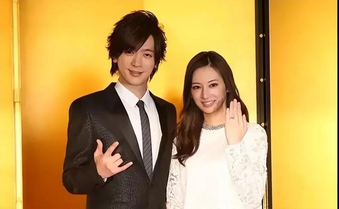 日本最美女星颜值排行(2023年日本10大最美女星出炉:石原里美仅第7,新垣结衣掉到第2名)(图95) 日本最美女星颜值排行(2023年日本10大最美女星出炉:石原里美仅第7,新垣结衣掉到第2名)(图95)