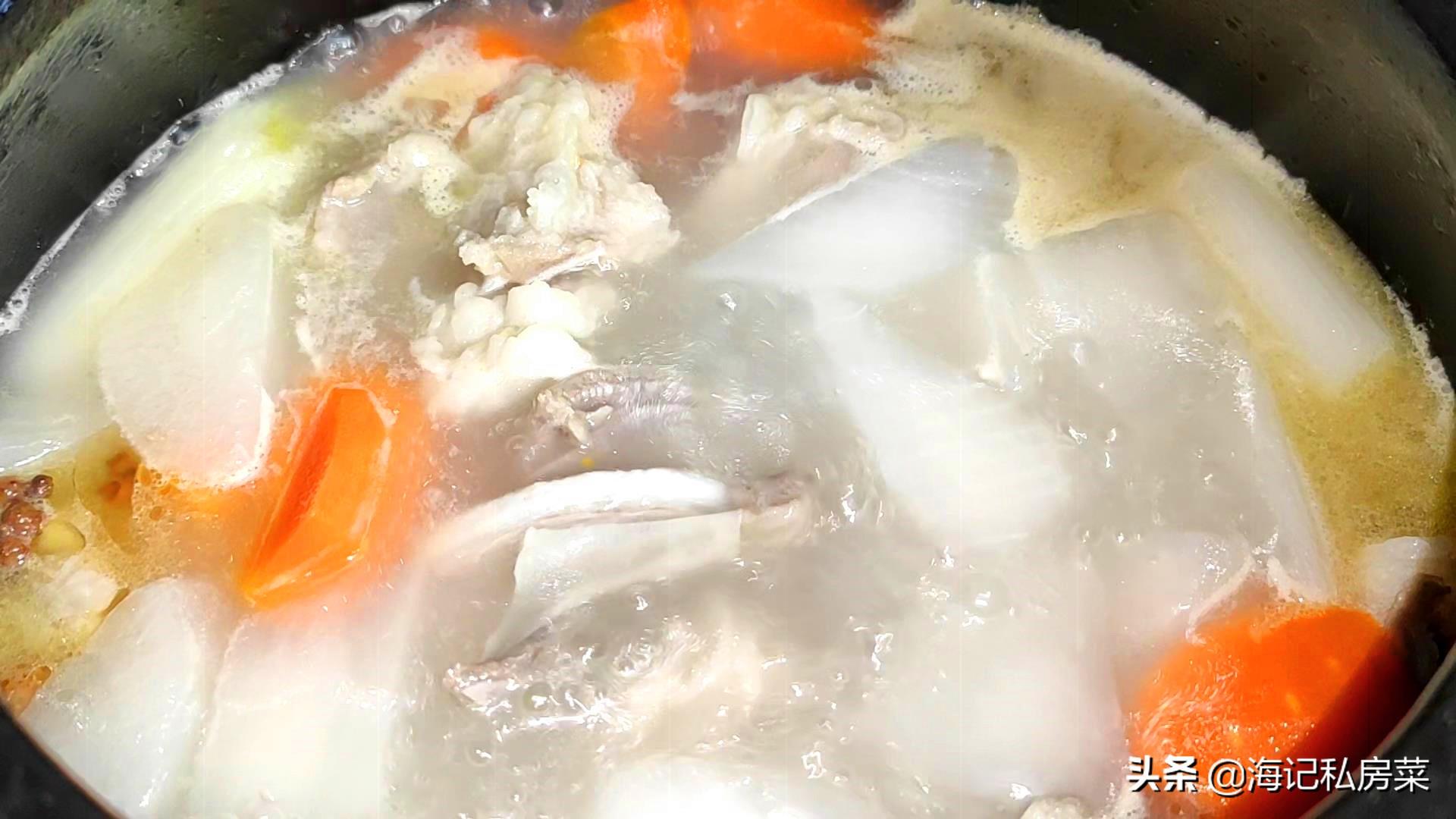 羊排怎么炖好吃家常做法(清炖羊排,老爸的拿手菜,汤鲜味浓,羊肉软烂,连萝卜都非常好吃)(图9) 羊排怎么炖好吃家常做法(清炖羊排,老爸的拿手菜,汤鲜味浓,羊肉软烂,连萝卜都非常好吃)(图9)