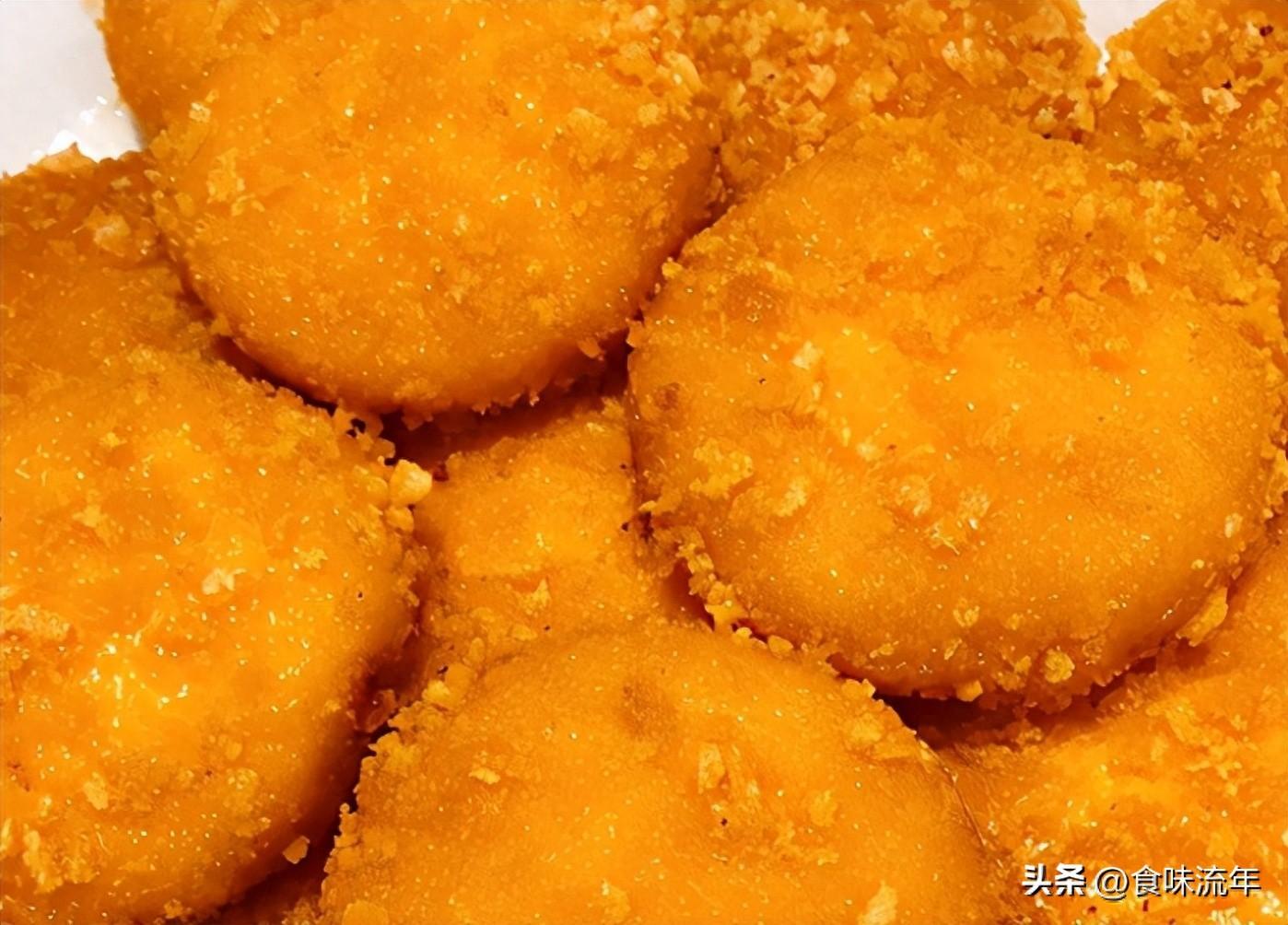 南瓜饼的做法家常做法(买2个小南瓜,教你做好吃的南瓜饼,外酥里糯,家人都爱吃)(图1) 南瓜饼的做法家常做法(买2个小南瓜,教你做好吃的南瓜饼,外酥里糯,家人都爱吃)(图1)
