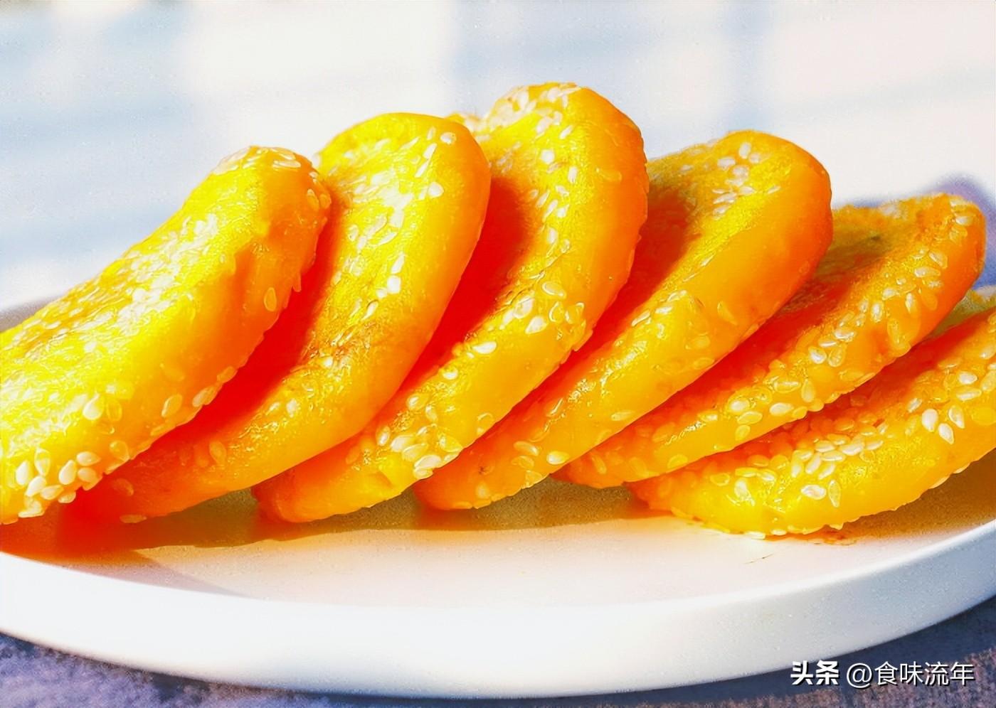 南瓜饼的做法家常做法(买2个小南瓜,教你做好吃的南瓜饼,外酥里糯,家人都爱吃)(图5) 南瓜饼的做法家常做法(买2个小南瓜,教你做好吃的南瓜饼,外酥里糯,家人都爱吃)(图5)