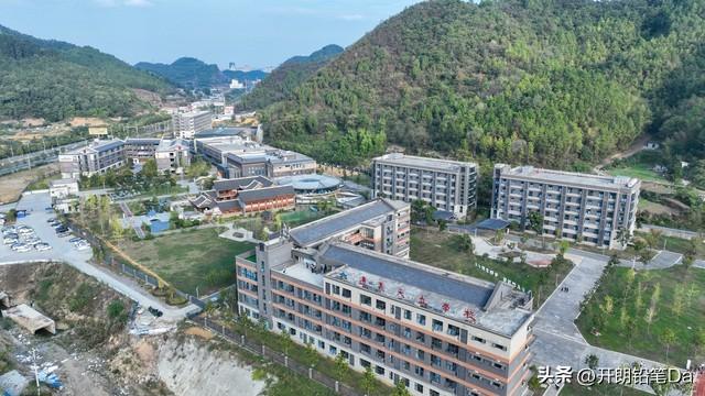 口碑好的民办大学(最好的民办本科院校-最顶尖的100所民办大学(附排名分数线))(图3) 口碑好的民办大学(最好的民办本科院校-最顶尖的100所民办大学(附排名分数线))(图3)