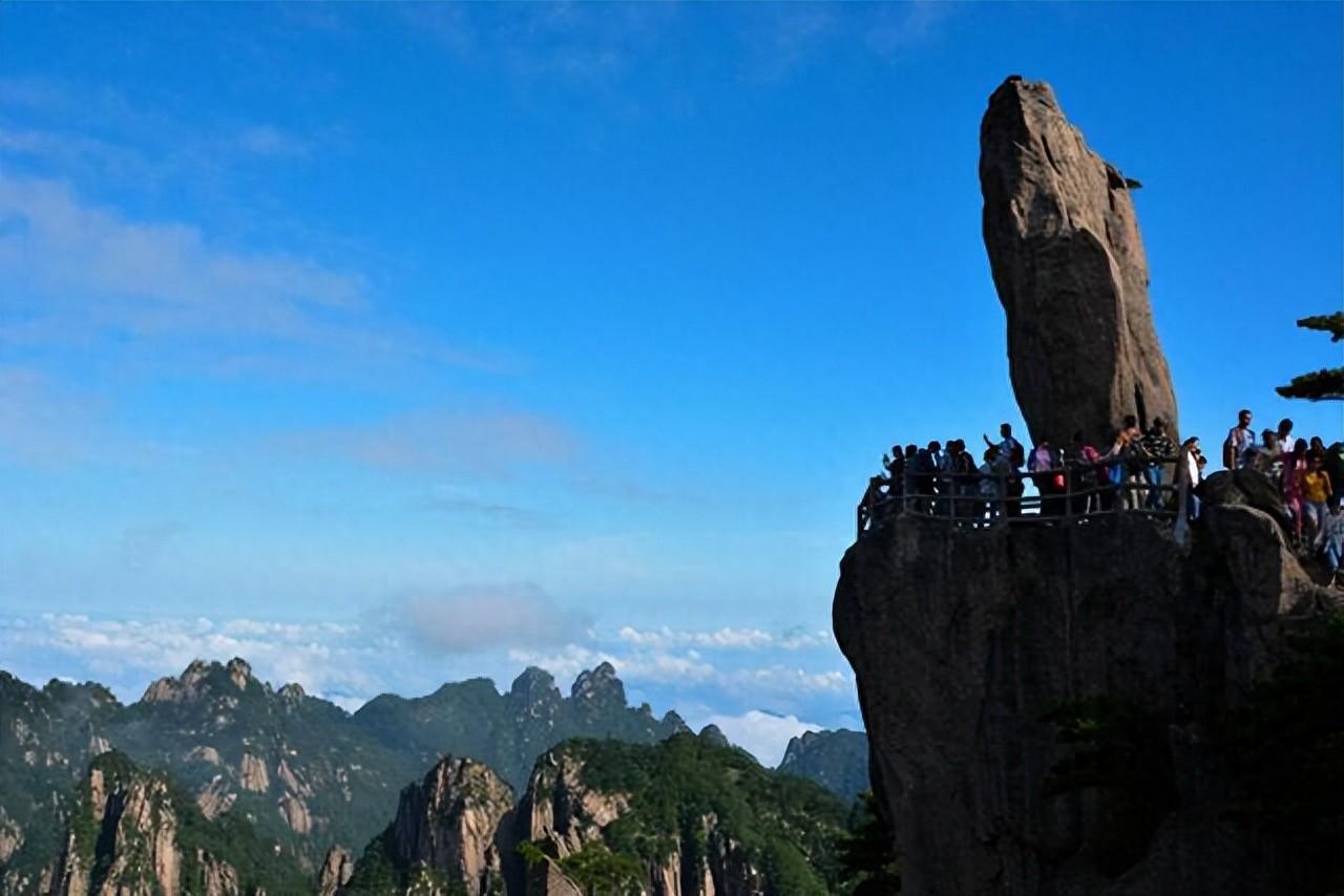 黄山十大怪石(黄山十大怪石故事(大自然的鬼斧神工))(图1) 黄山十大怪石(黄山十大怪石故事(大自然的鬼斧神工))(图1)