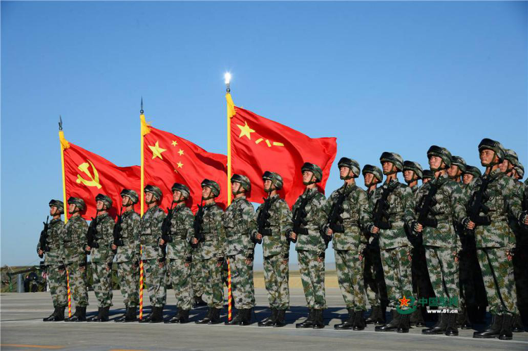 副军级相当于什么级别(军衔与级别是如何对应的?目前一个职务仅能对应一个衔级)(图1) 副军级相当于什么级别(军衔与级别是如何对应的?目前一个职务仅能对应一个衔级)(图1)