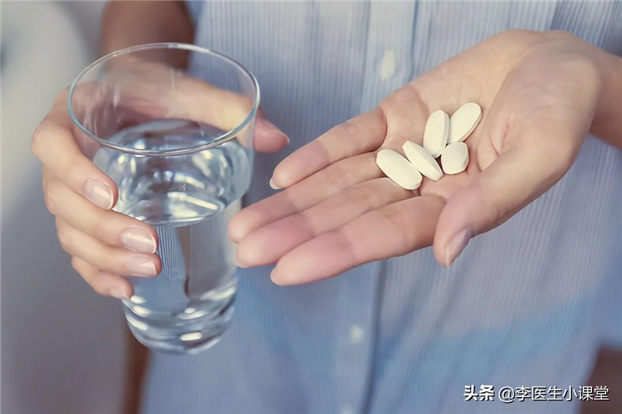 40岁一50岁正常血压是多少(50岁血压多少算正常?医生从3个方面为你讲清楚)(图2) 40岁一50岁正常血压是多少(50岁血压多少算正常?医生从3个方面为你讲清楚)(图2)