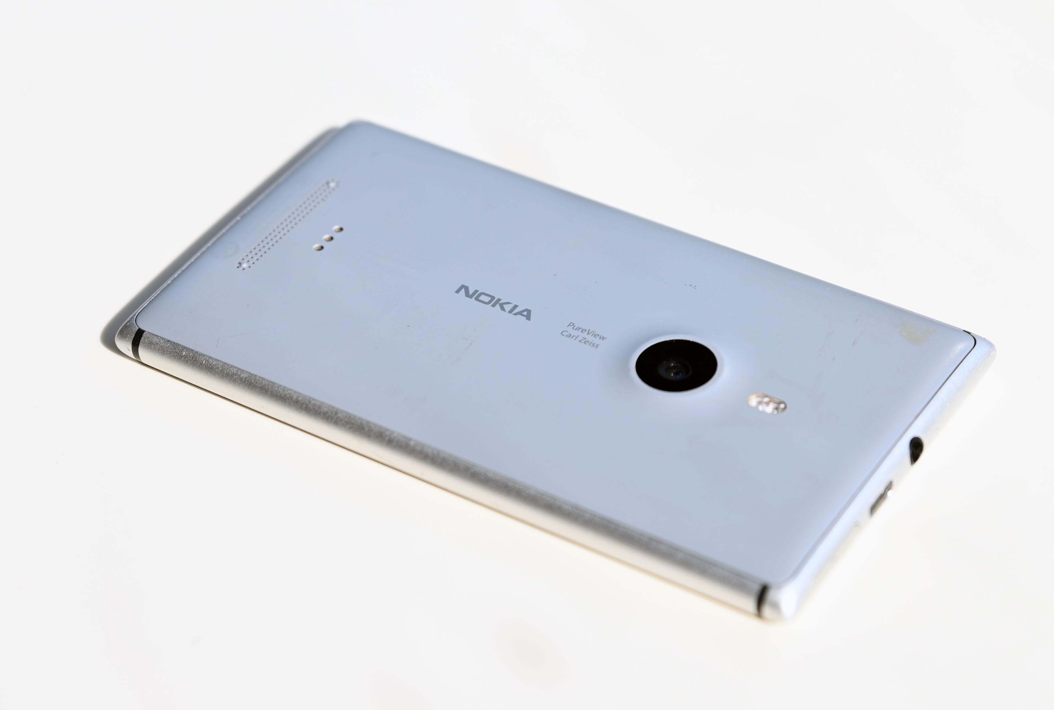 诺基亚925现在还能用吗(3G时代最后的荣光——诺基亚Lumia925)(图3) 诺基亚925现在还能用吗(3G时代最后的荣光——诺基亚Lumia925)(图3)